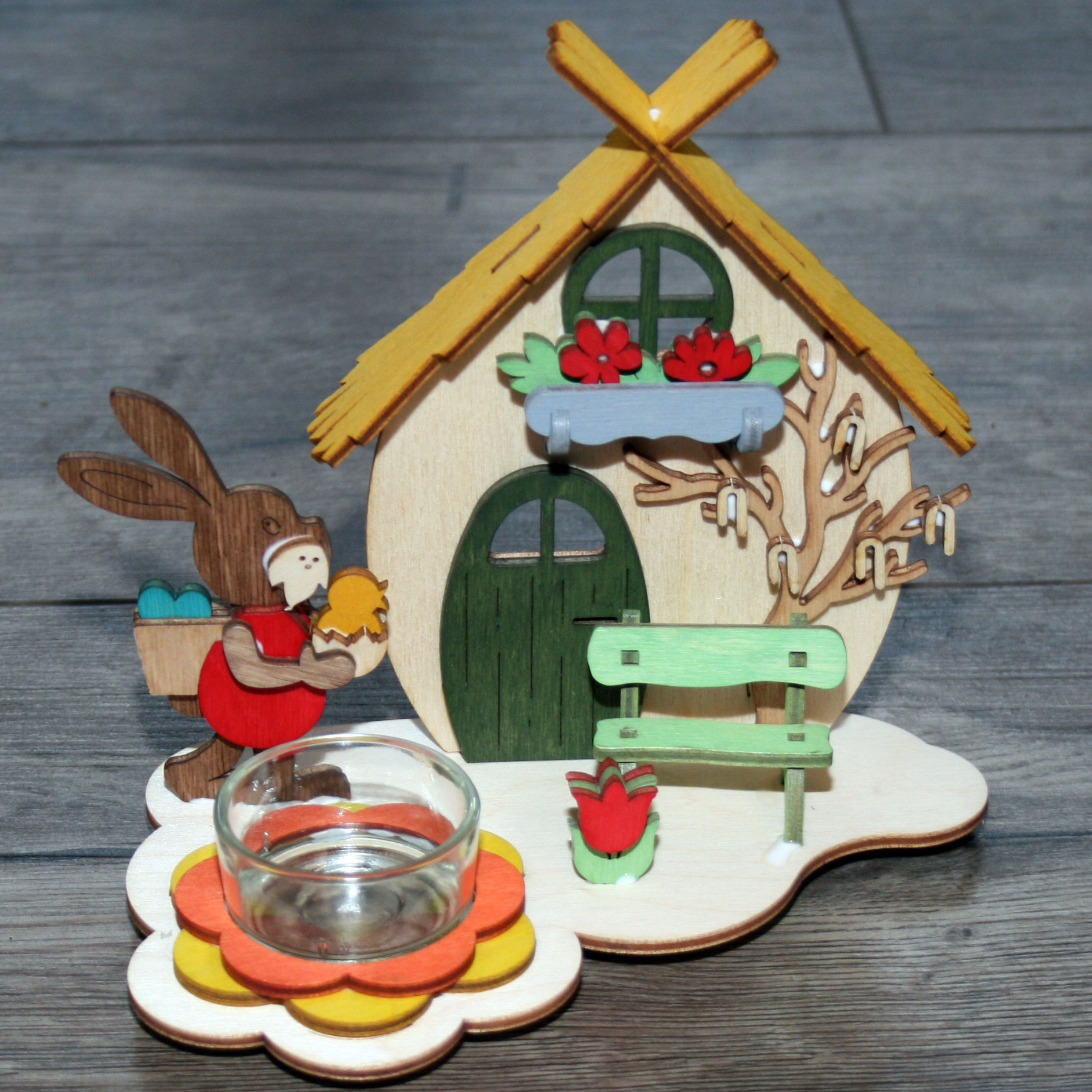 Bastelset aus Holz für Kinder "Teelichthalter Osterhaus" Ostern